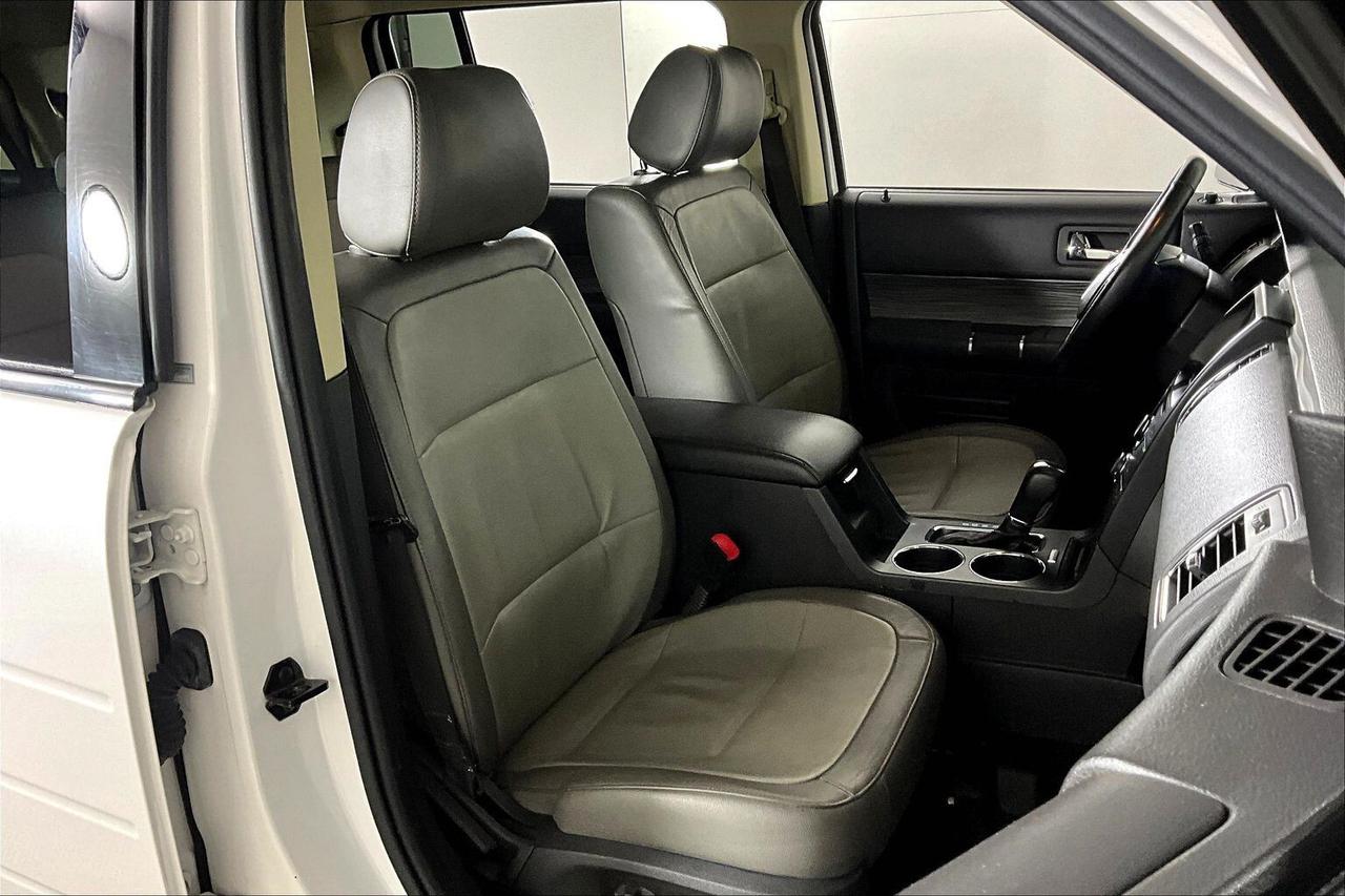 2016 Ford Flex 4dr SEL AWD Photo