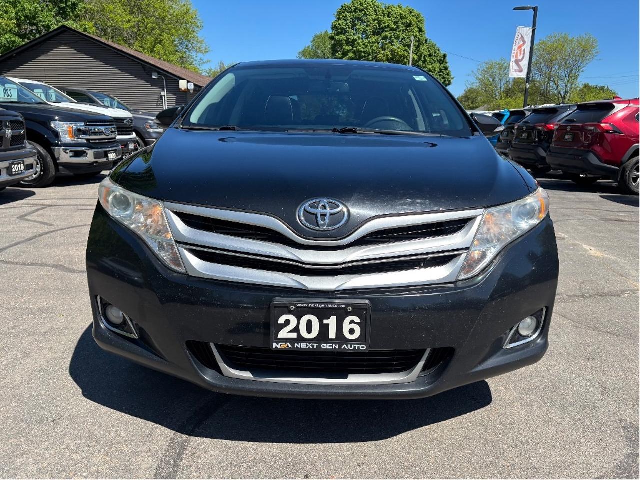 2016 Toyota Venza XLE AWD LEATHER NAV PANO ROOF Photo