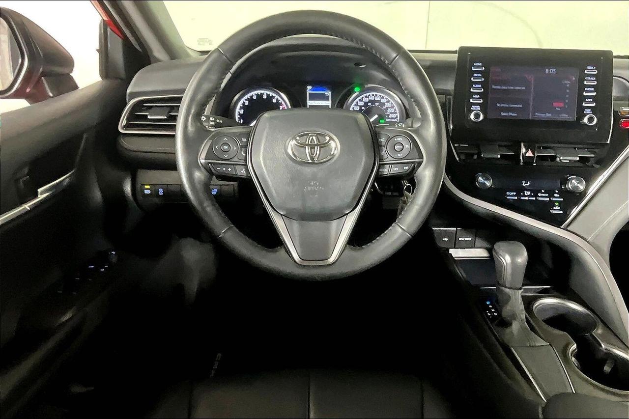 2023 Toyota Camry SE Auto Photo