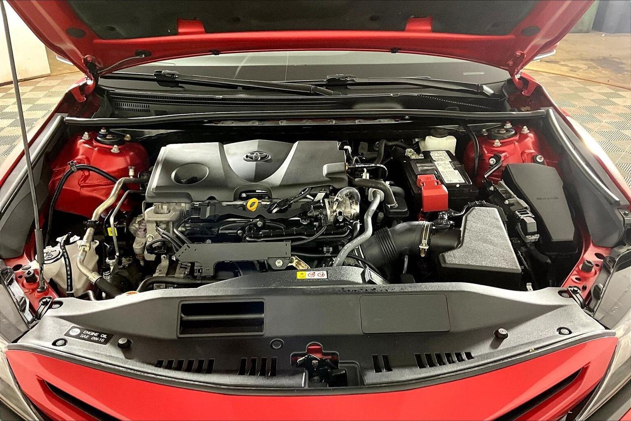 2023 Toyota Camry SE Auto Photo