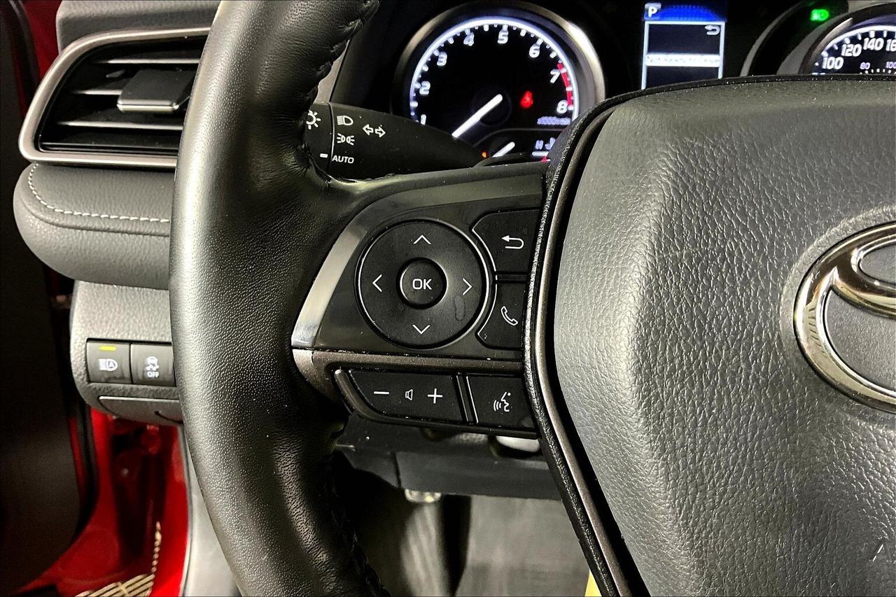 2023 Toyota Camry SE Auto Photo