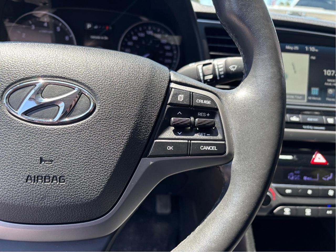 2017 Hyundai Elantra Limited LEATHER NAV ROOF HEATED STEERING Photo