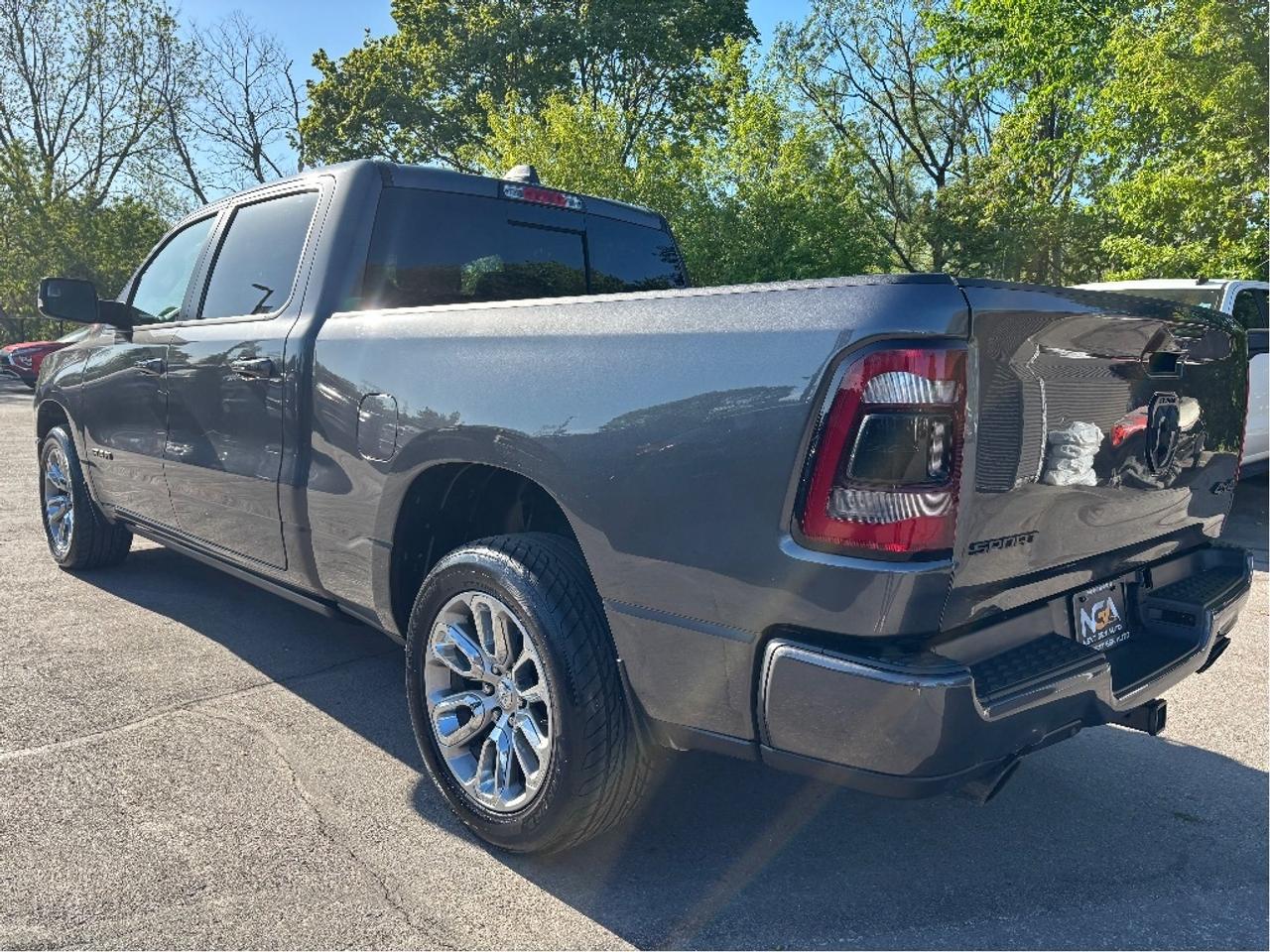 2019 RAM 1500 Sport SPORT LEATHER NAV ONE OWNER CLEAN CA Photo
