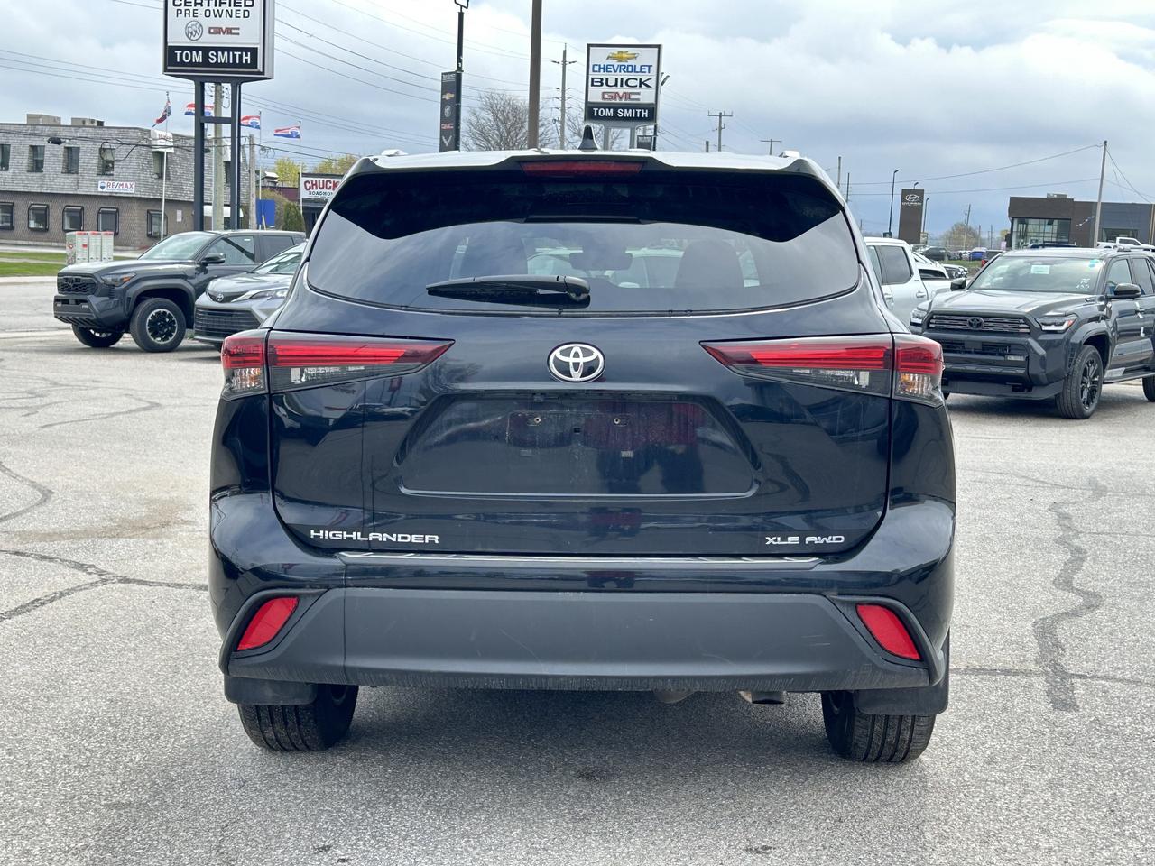 2024 Toyota Highlander XLE AWD Photo