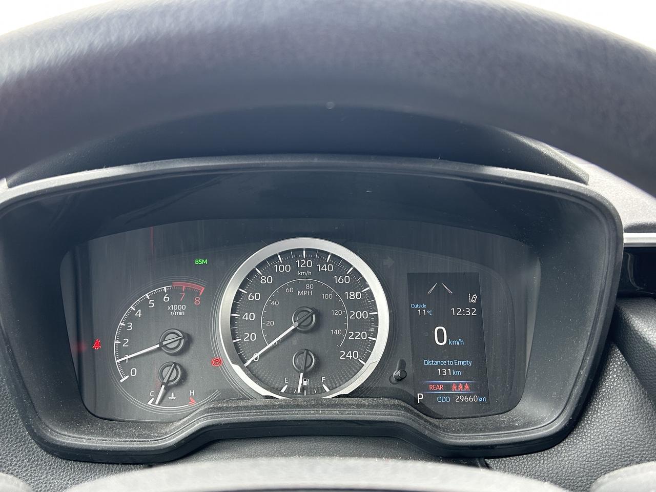2020 Toyota Corolla LE   LOW KM   ONE OWNER Photo