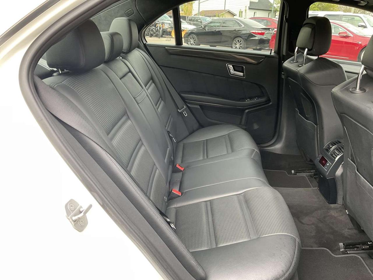 2010 Mercedes-Benz E-Class E63 AMG Sedan - LTHR! NAV! BACK-UP CAM! BSM! DUAL ROOF! Photo