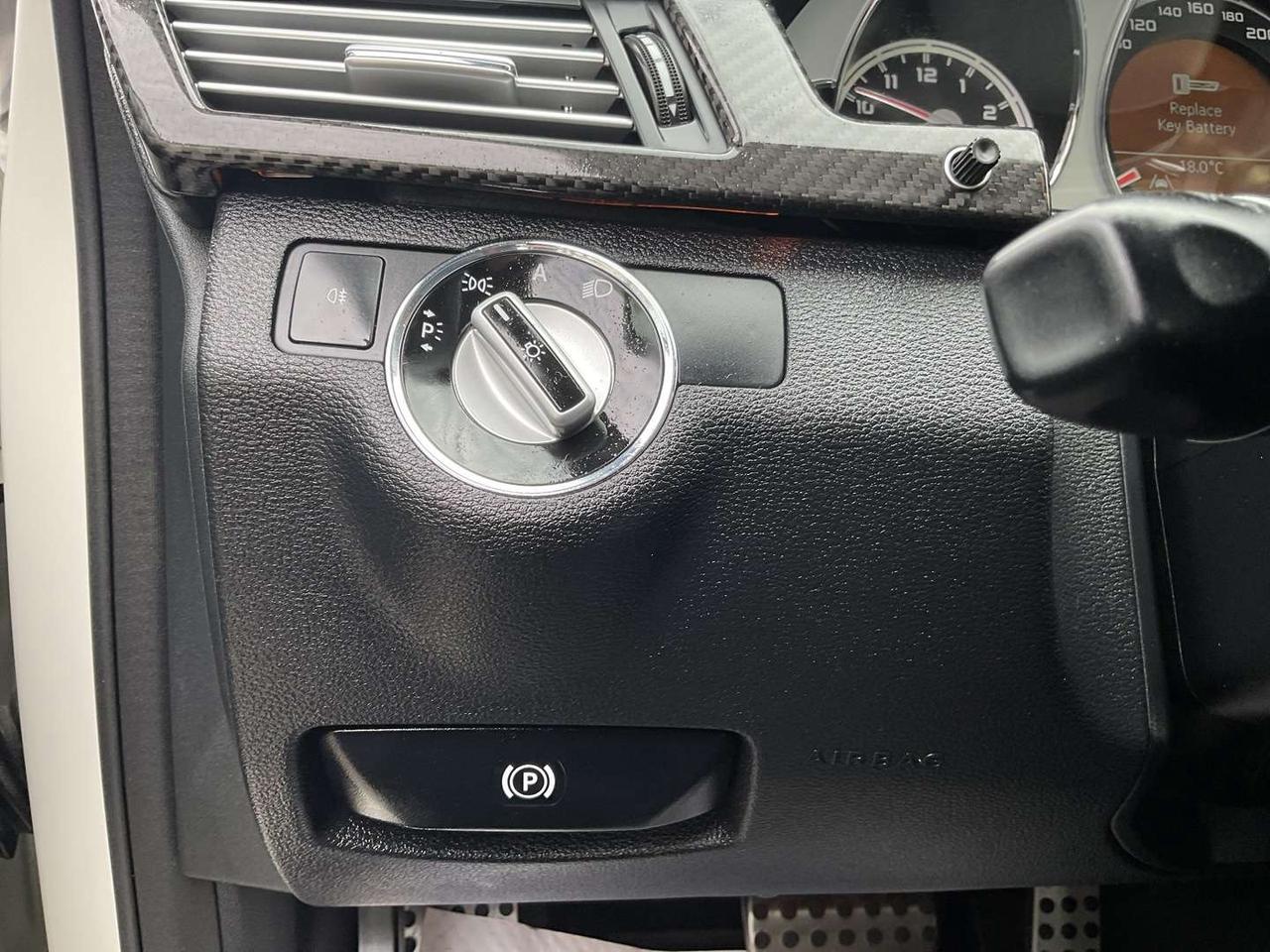 2010 Mercedes-Benz E-Class E63 AMG Sedan - LTHR! NAV! BACK-UP CAM! BSM! DUAL ROOF! Photo