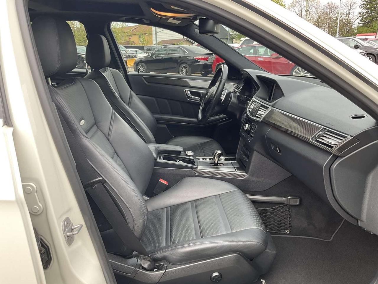 2010 Mercedes-Benz E-Class E63 AMG Sedan - LTHR! NAV! BACK-UP CAM! BSM! DUAL ROOF! Photo