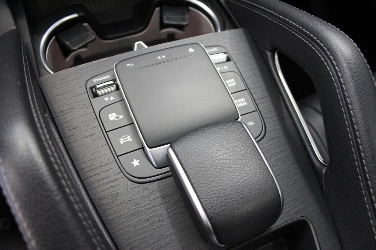 2021 Mercedes-Benz GLE GLE350 4MATIC TECH PKG INTELLIGENT DRIVE PKG Photo