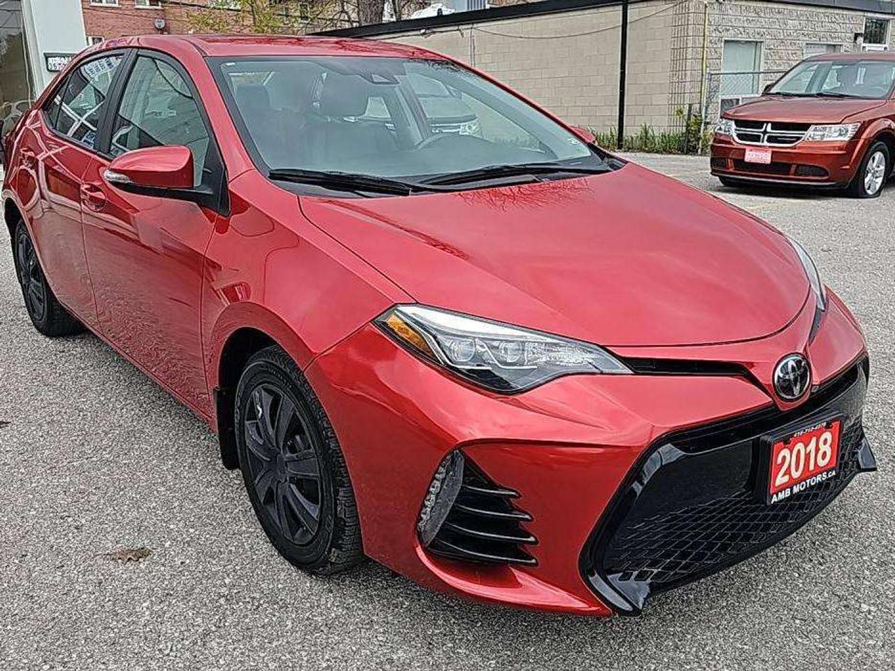2018 Toyota Corolla SE Photo2