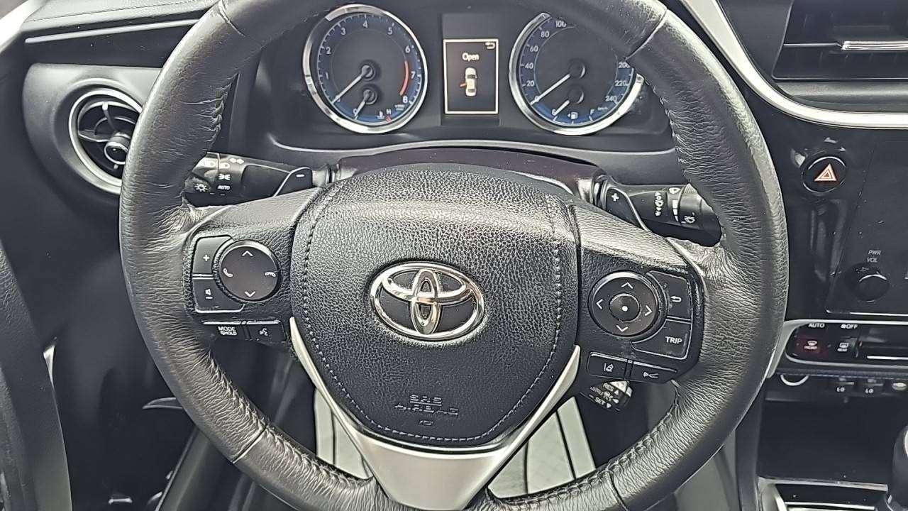 2018 Toyota Corolla SE Photo