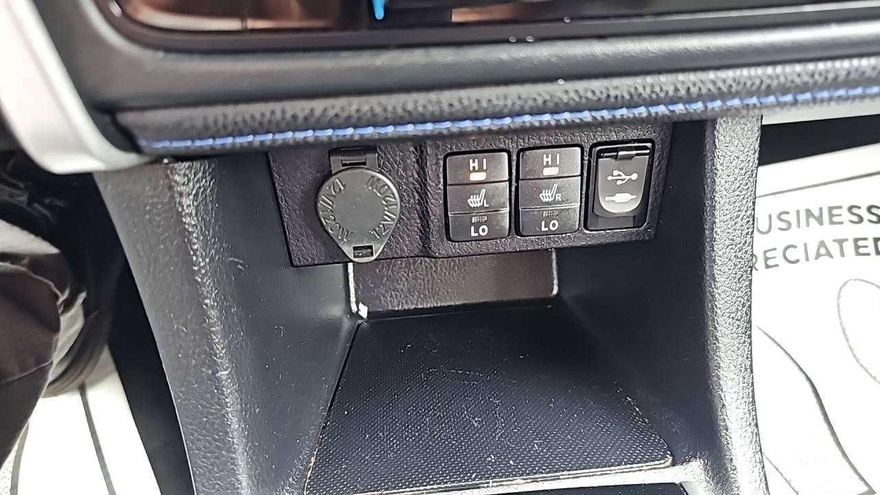 2018 Toyota Corolla SE Photo