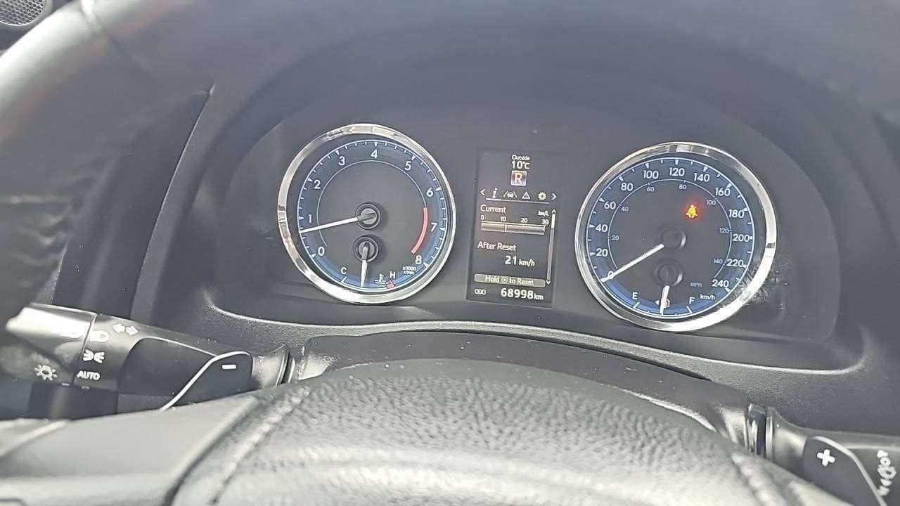 2018 Toyota Corolla SE Photo