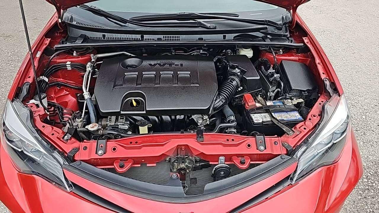 2018 Toyota Corolla SE Photo