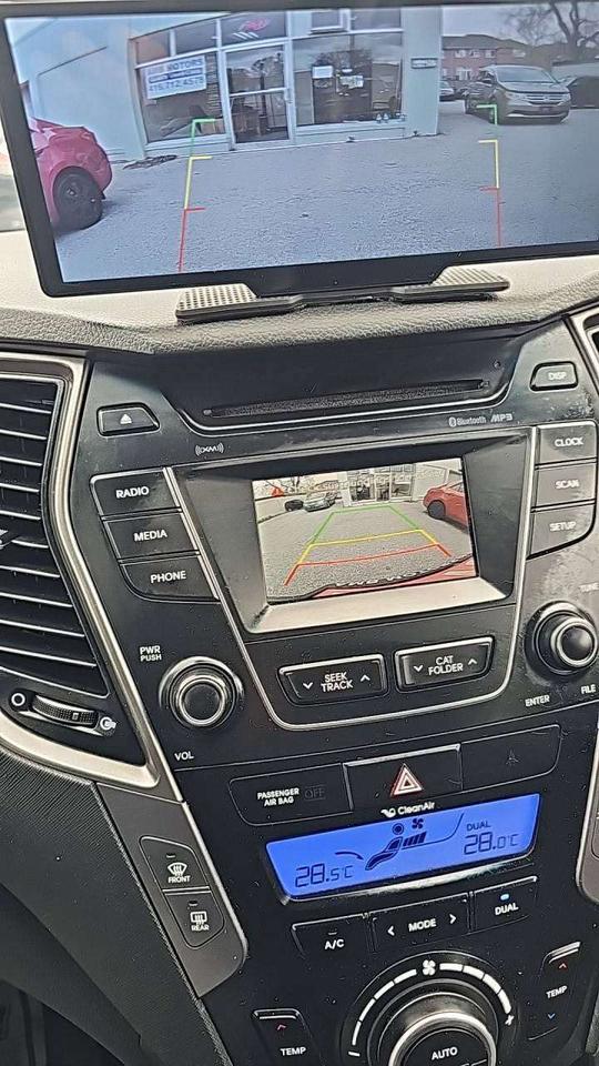 2016 Hyundai Santa Fe Luxury Photo