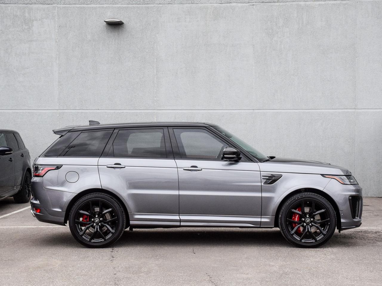 2022 Land Rover Range Rover Sport SVR Carbon Edition Photo