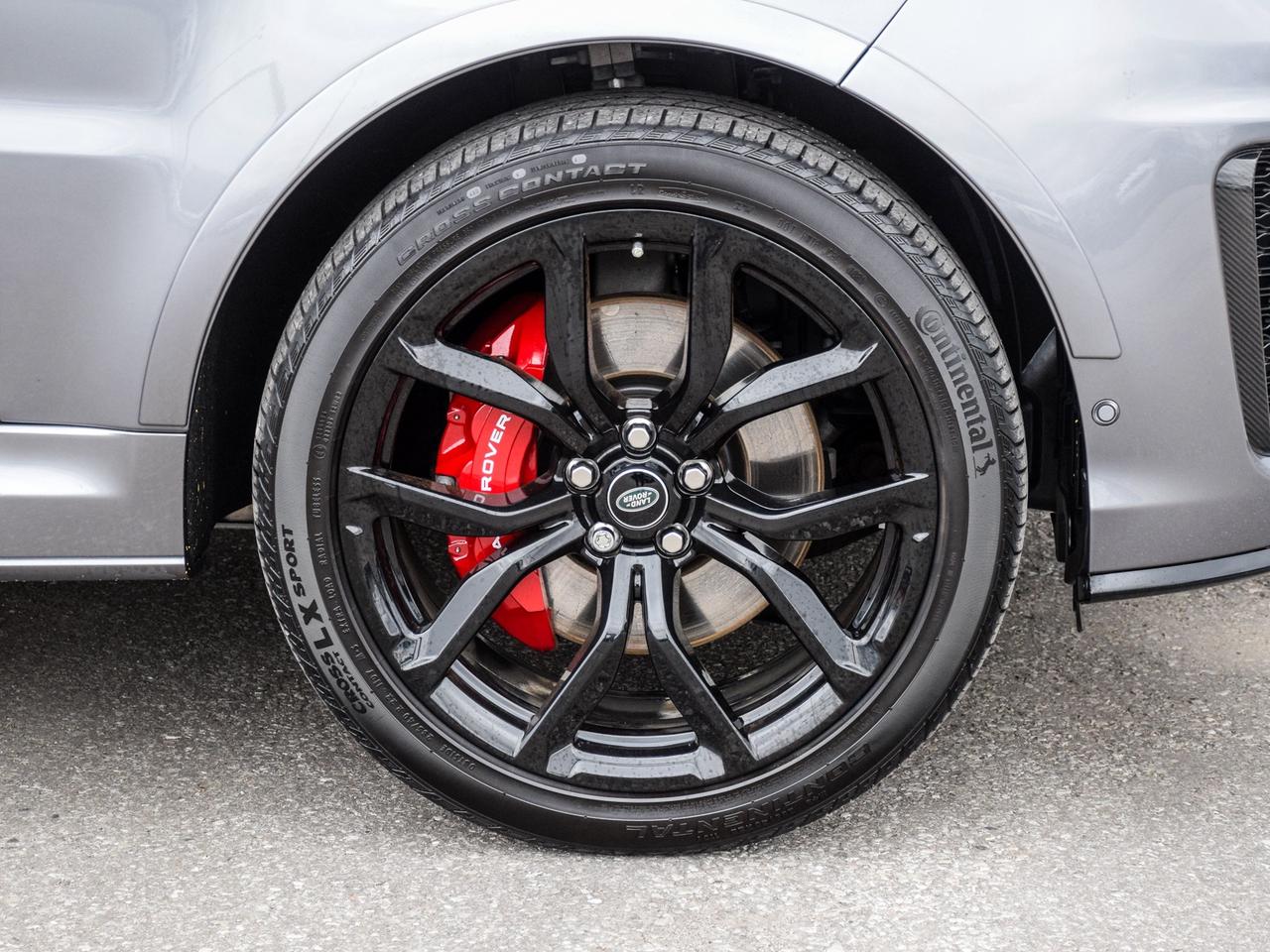 2022 Land Rover Range Rover Sport SVR Carbon Edition Photo