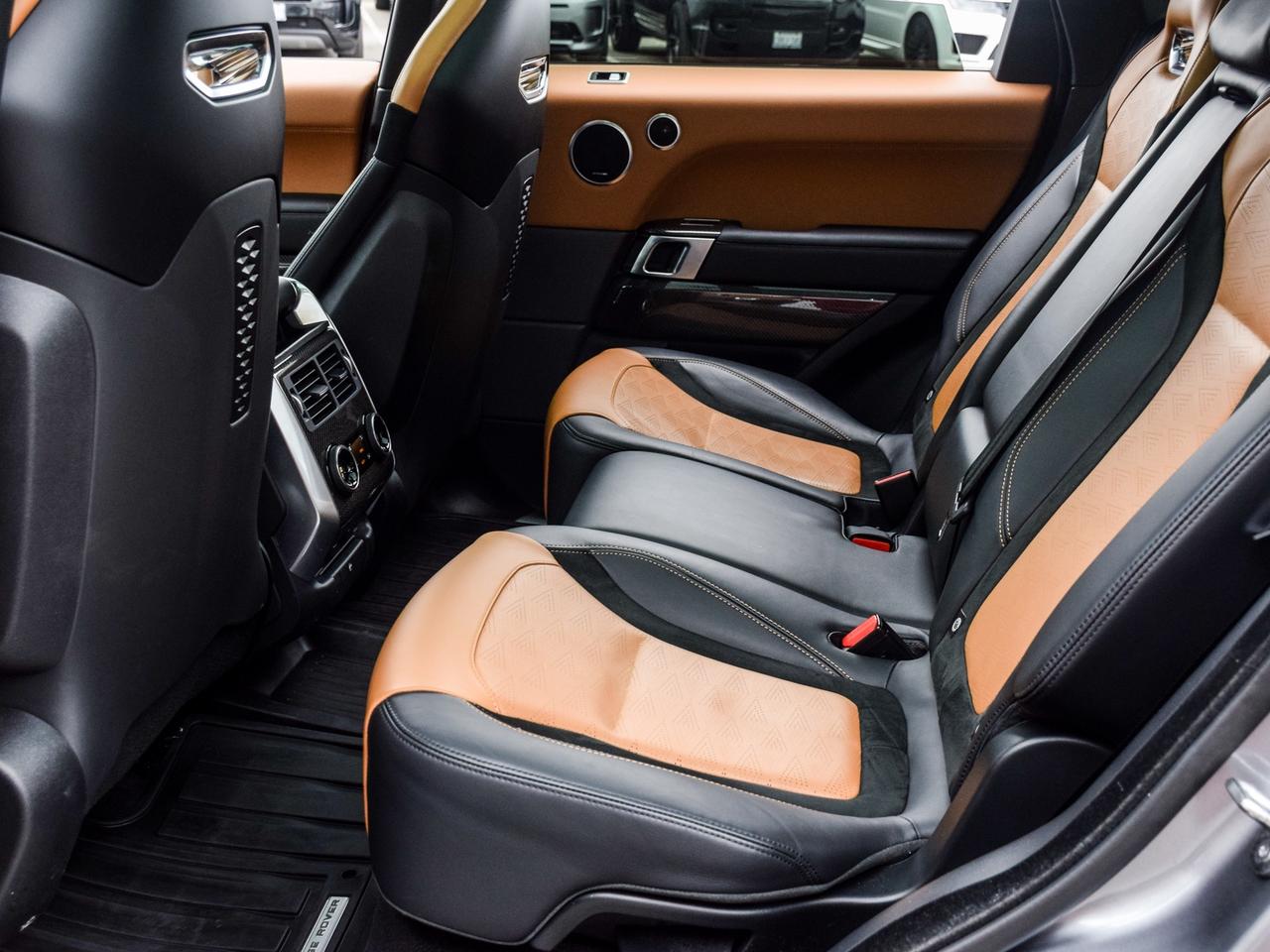 2022 Land Rover Range Rover Sport SVR Carbon Edition Photo