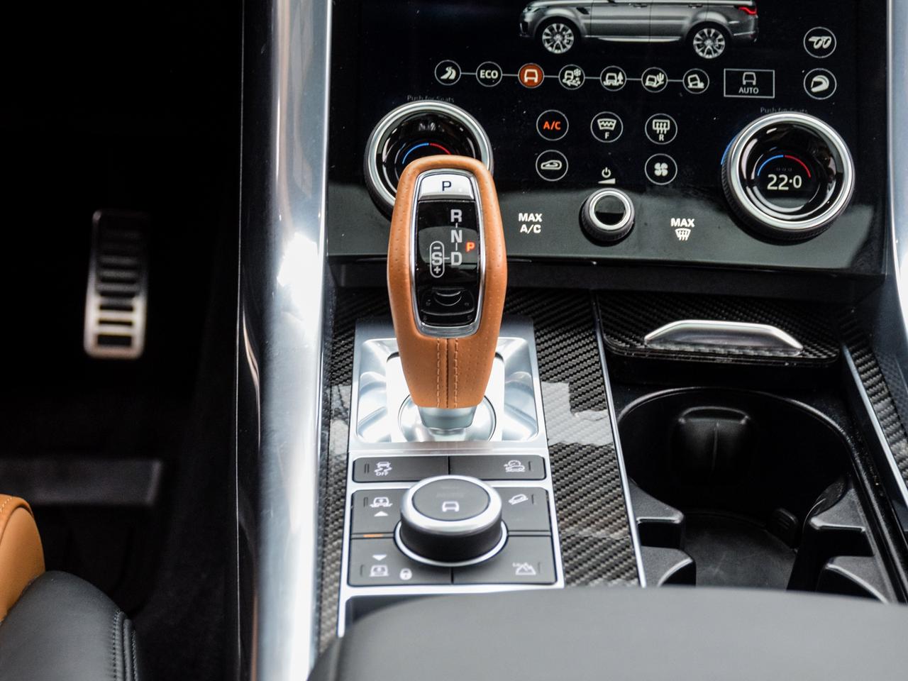 2022 Land Rover Range Rover Sport SVR Carbon Edition Photo