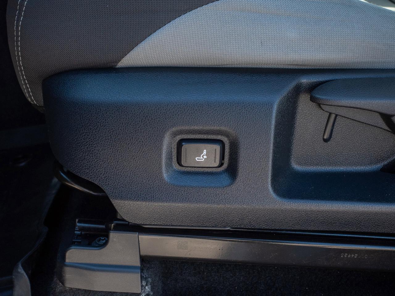 2024 Toyota Tacoma -  Lane Keeping Assist   228 Horsepower Photo