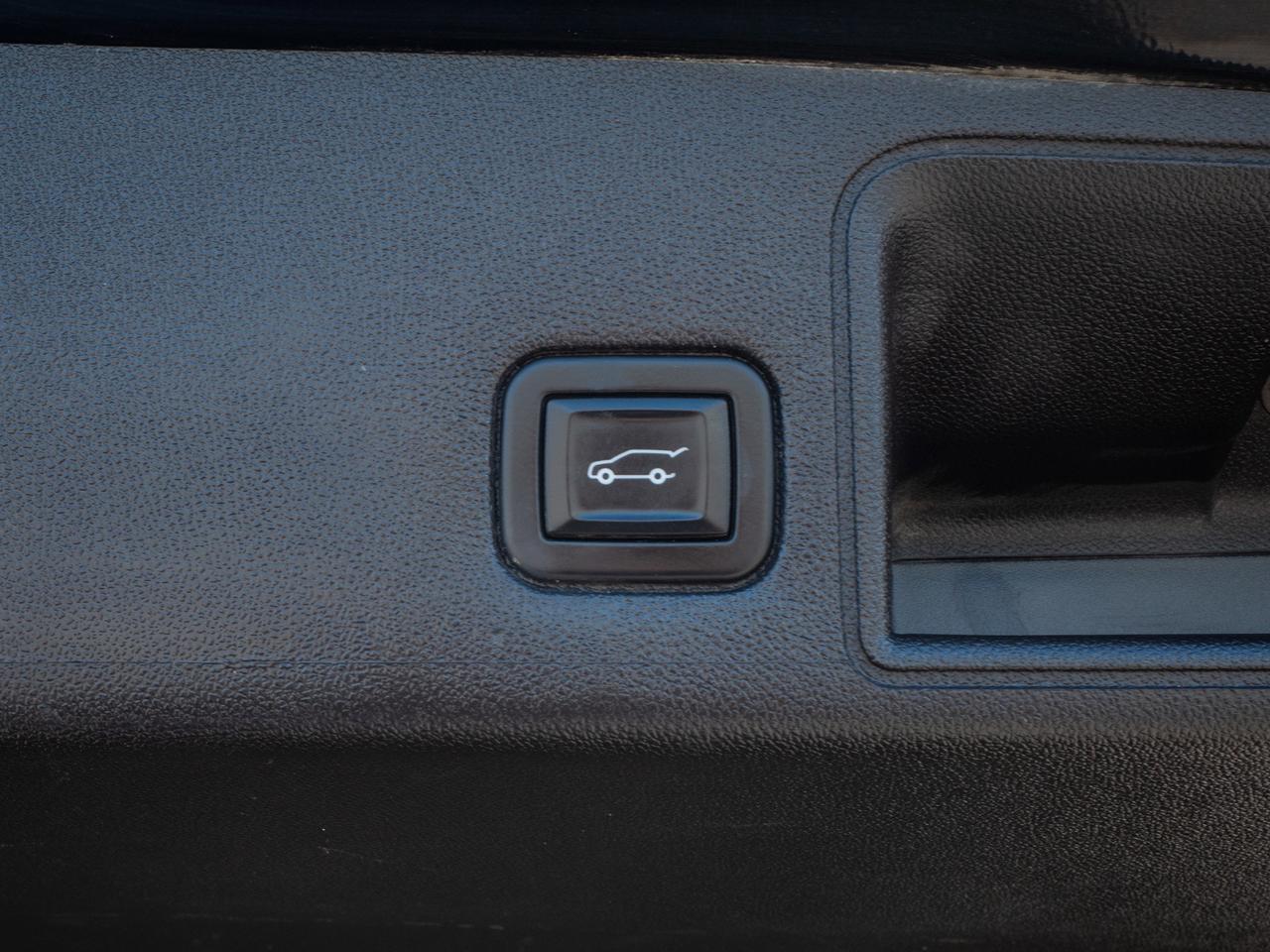 2020 GMC Terrain Denali - Leather Seats   WiFi Hotspot Photo