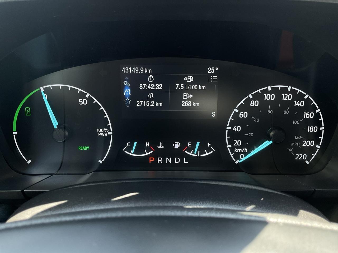 2022 Ford Maverick XLT - HYBRID! ALLOYS! BACK-UP CAM! CAR PLAY! Photo