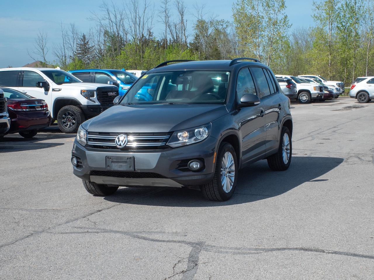 2016 Volkswagen Tiguan - Leather Steering   Heated Front Seat Photo