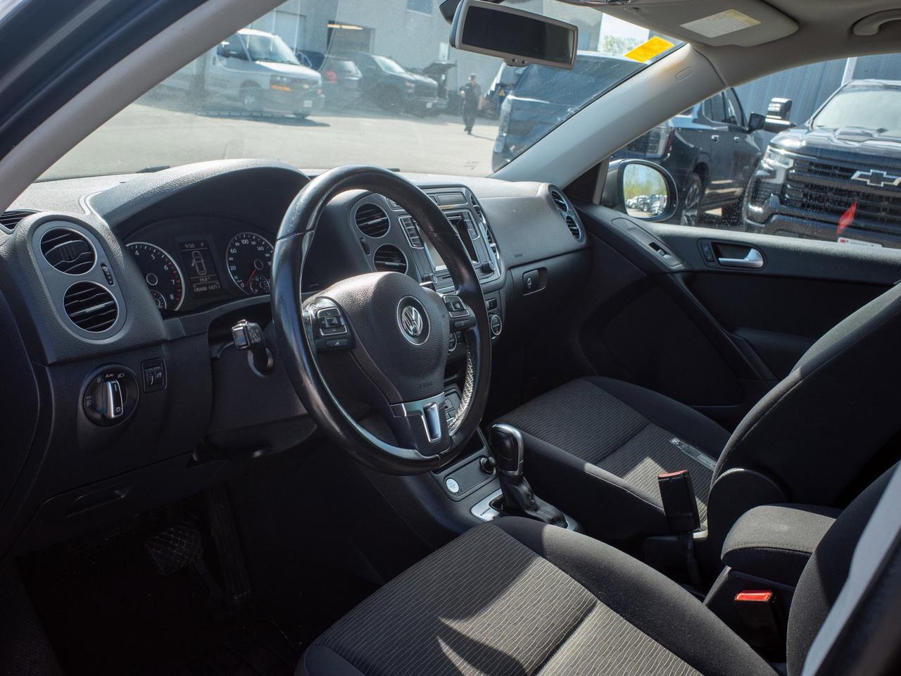 2016 Volkswagen Tiguan - Leather Steering   Heated Front Seat Photo