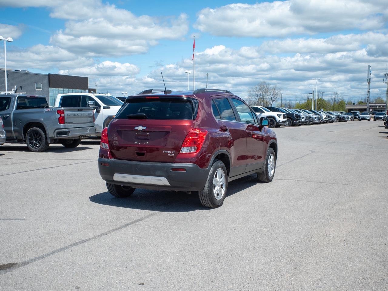 2016 Chevrolet Trax LT - Keyless Entry   WiFi Hotspot Photo