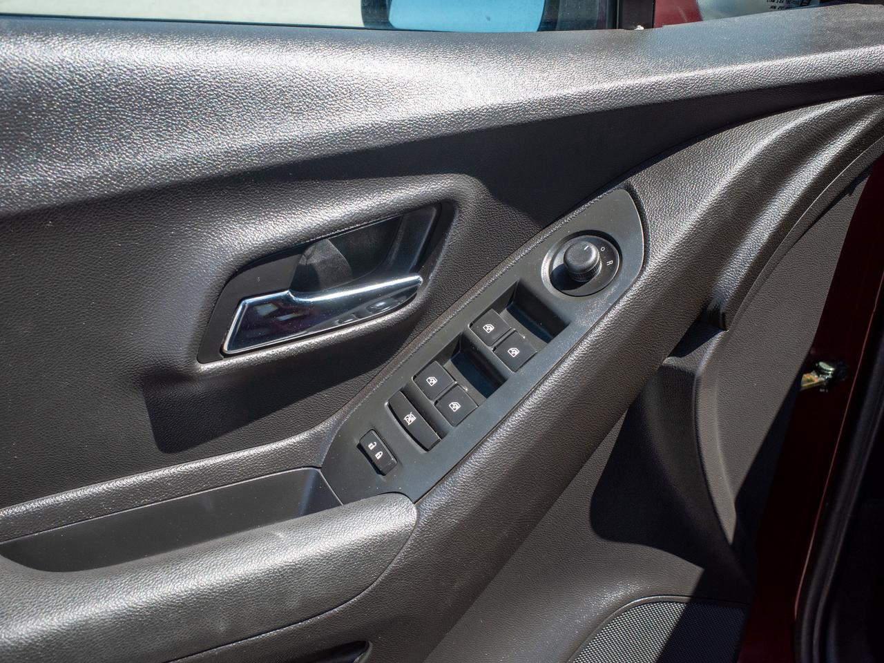 2016 Chevrolet Trax LT - Keyless Entry   WiFi Hotspot Photo