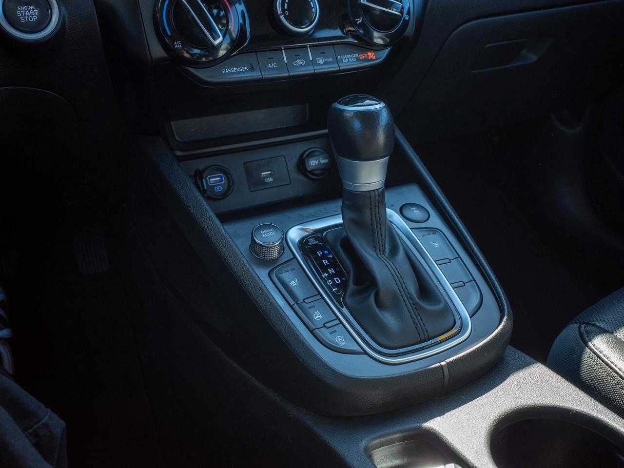 2022 Hyundai KONA Preferred - Remote Engine Start   Sun/Moonroof Photo