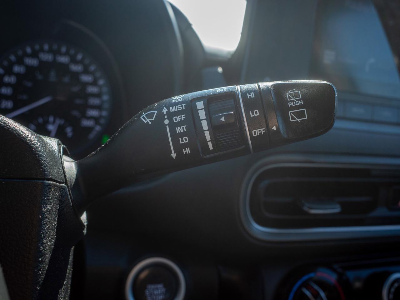 2022 Hyundai KONA Preferred - Remote Engine Start   Sun/Moonroof Photo