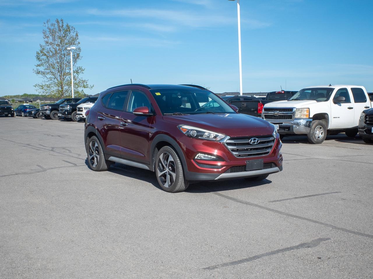 2017 Hyundai Tucson SE - Sun/Moonroof   Adjustable Lumbar Photo