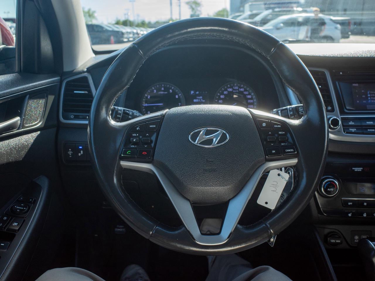 2017 Hyundai Tucson SE - Sun/Moonroof   Adjustable Lumbar Photo