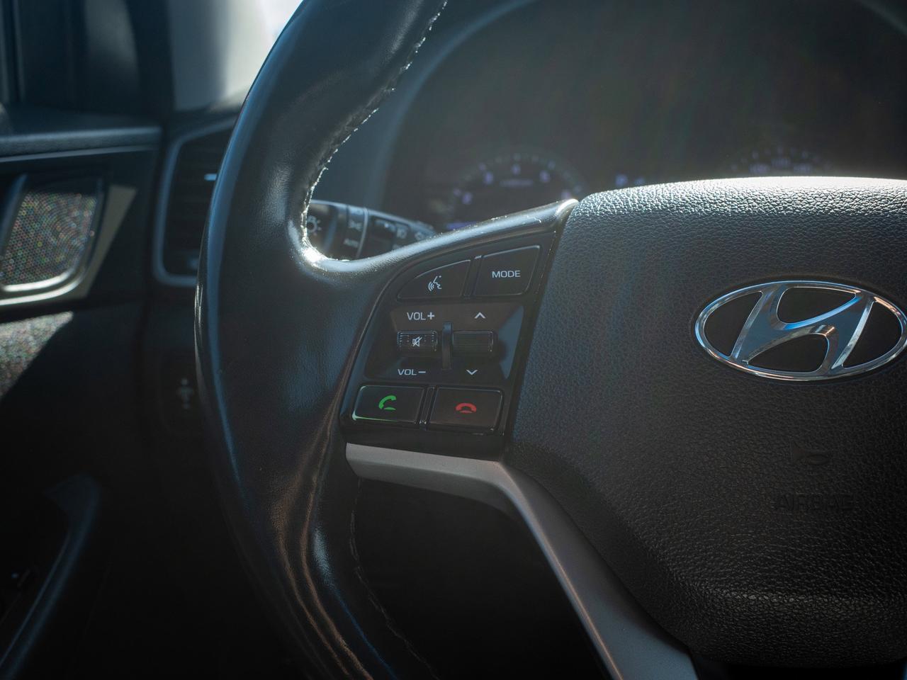 2017 Hyundai Tucson SE - Sun/Moonroof   Adjustable Lumbar Photo
