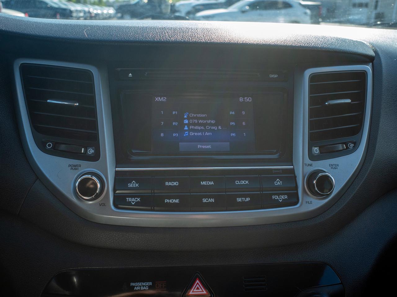2017 Hyundai Tucson SE - Sun/Moonroof   Adjustable Lumbar Photo