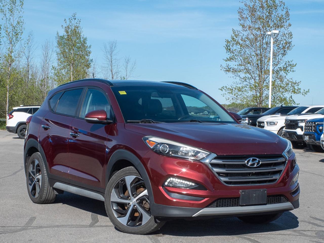 2017 Hyundai Tucson SE - Sun/Moonroof   Adjustable Lumbar Photo