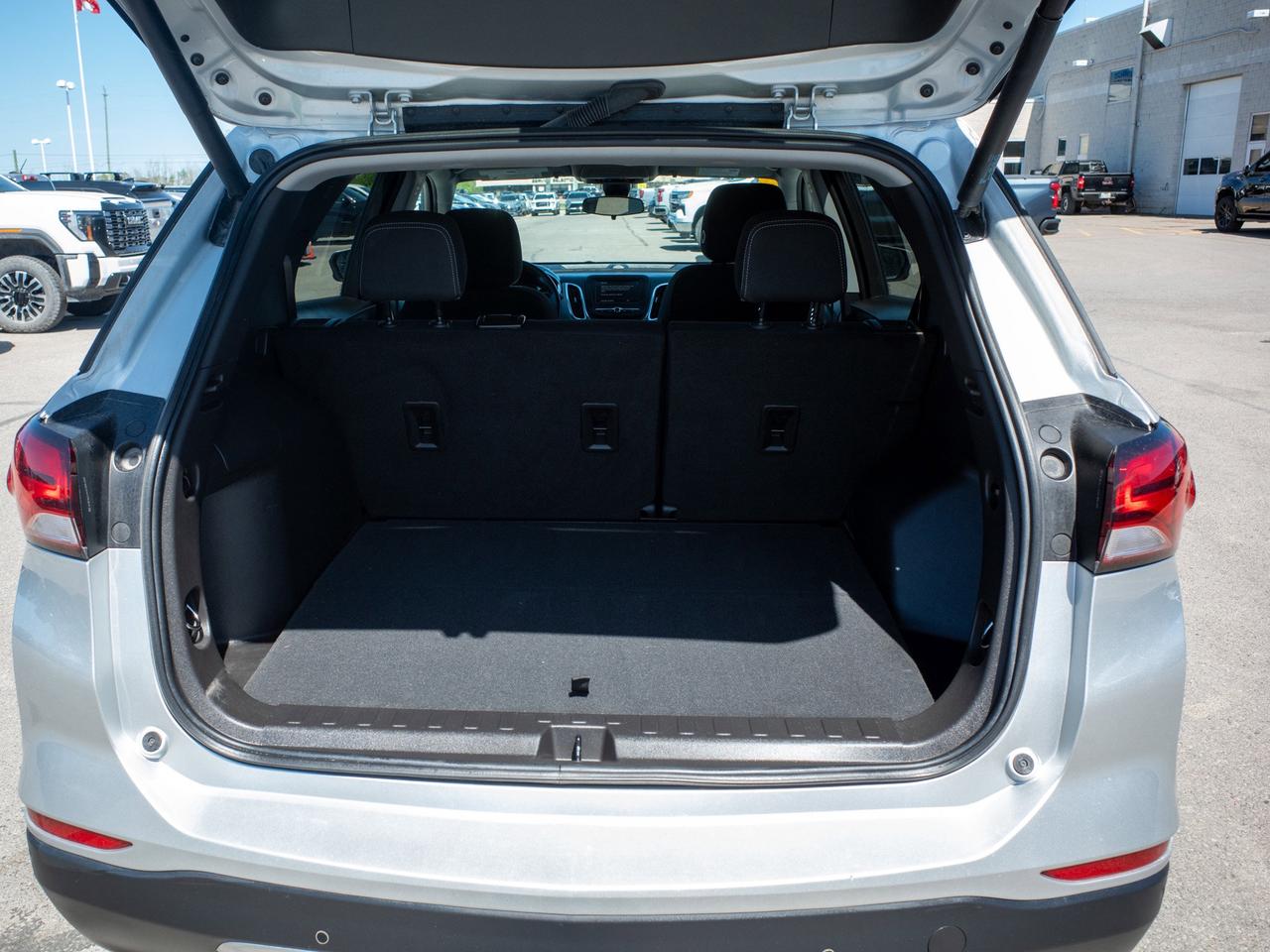 2022 Chevrolet Equinox LT - Power Driver Seat   WiFi Hotspot Photo