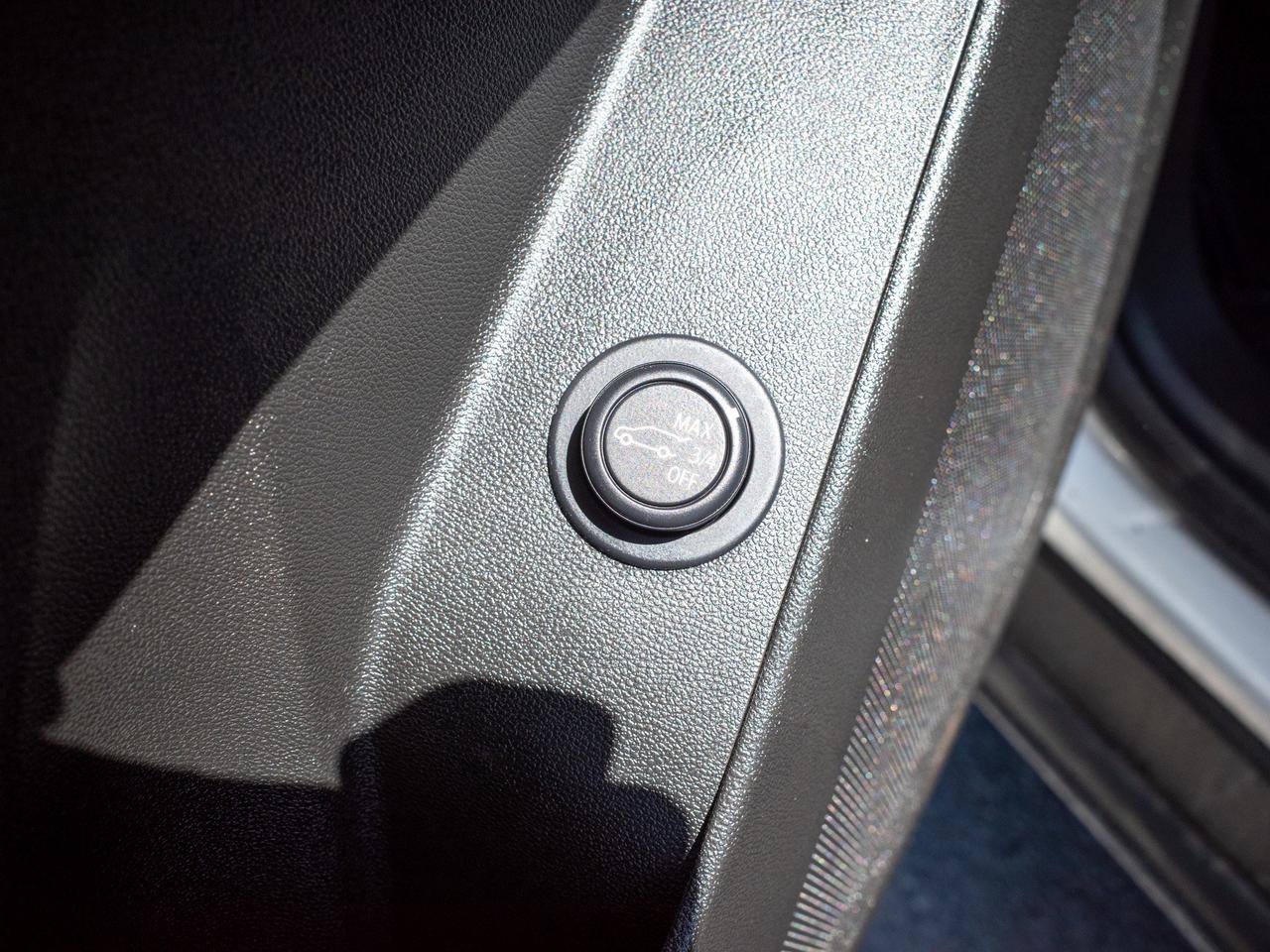 2022 Chevrolet Equinox LT - Power Driver Seat   WiFi Hotspot Photo