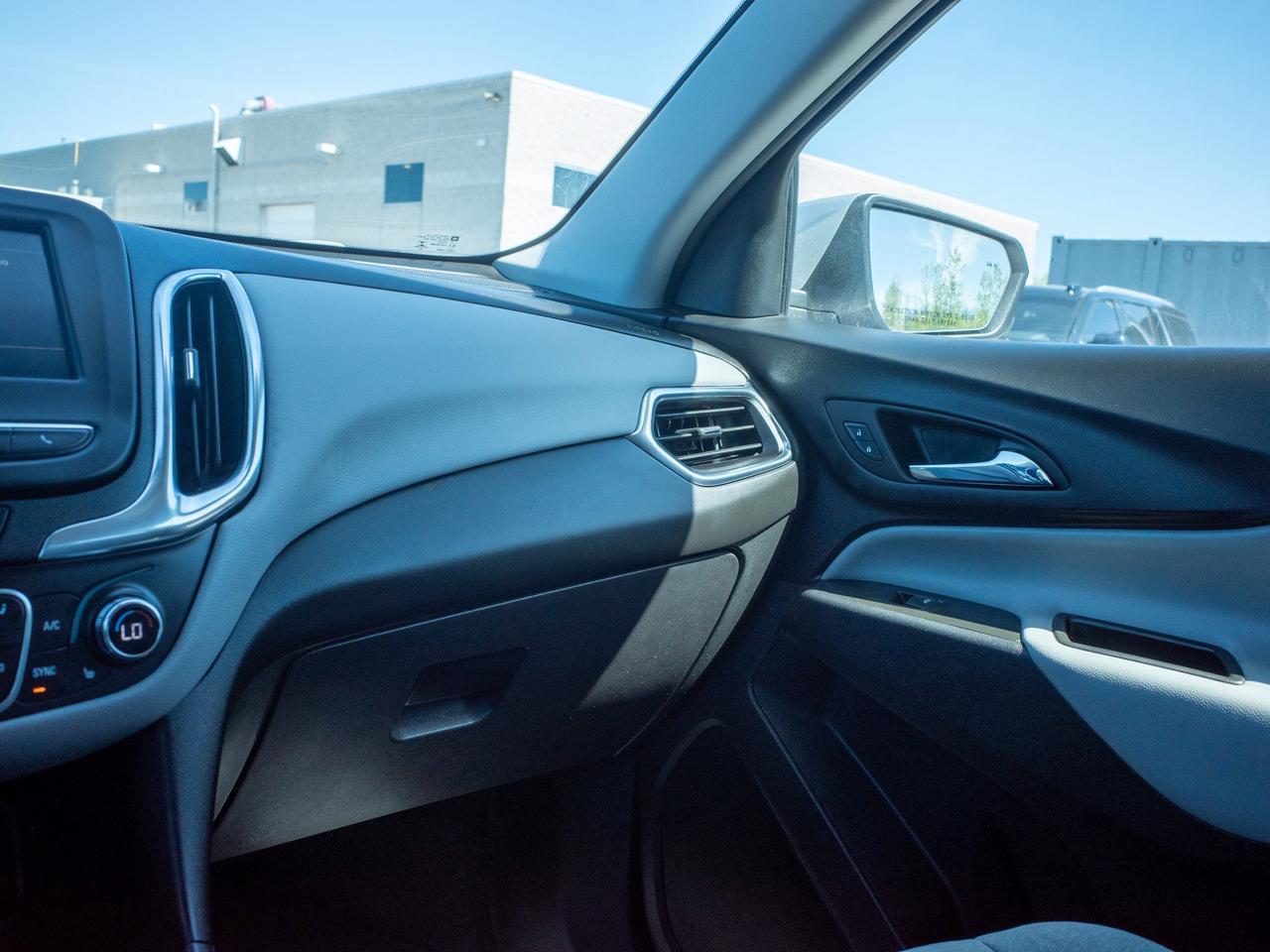 2022 Chevrolet Equinox LT - Power Driver Seat   WiFi Hotspot Photo