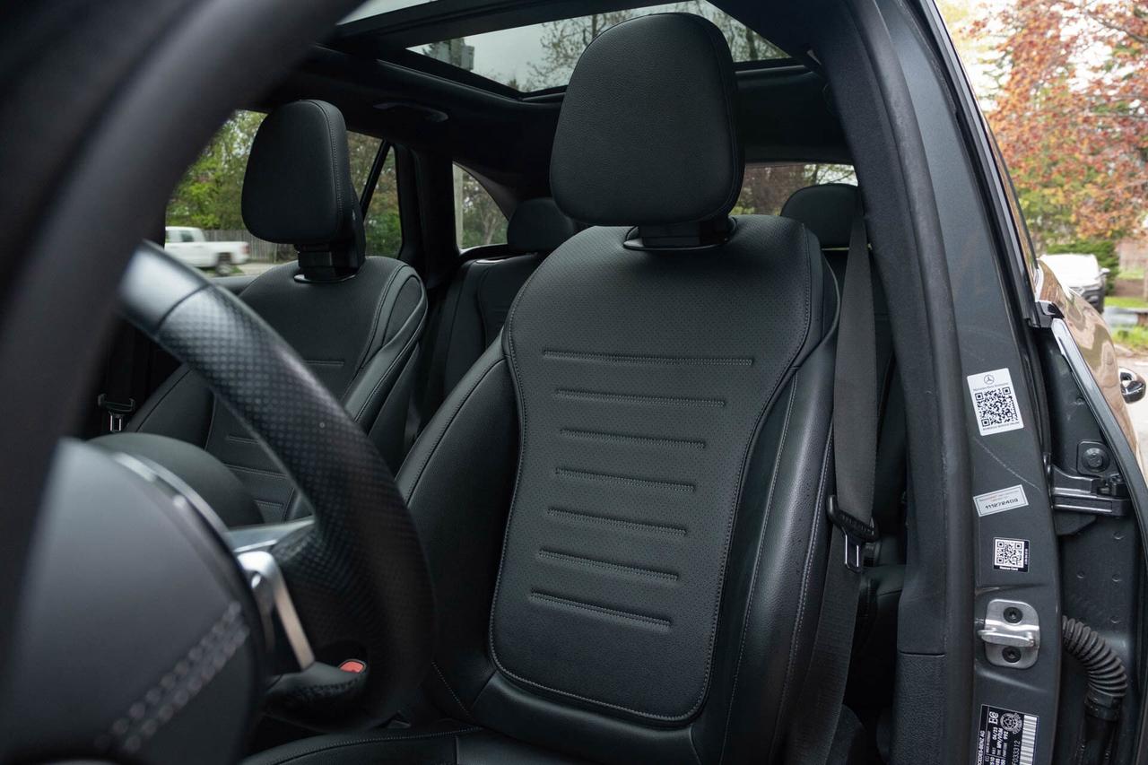 2023 Mercedes-Benz GLC-Class GLC300 4MATIC Photo