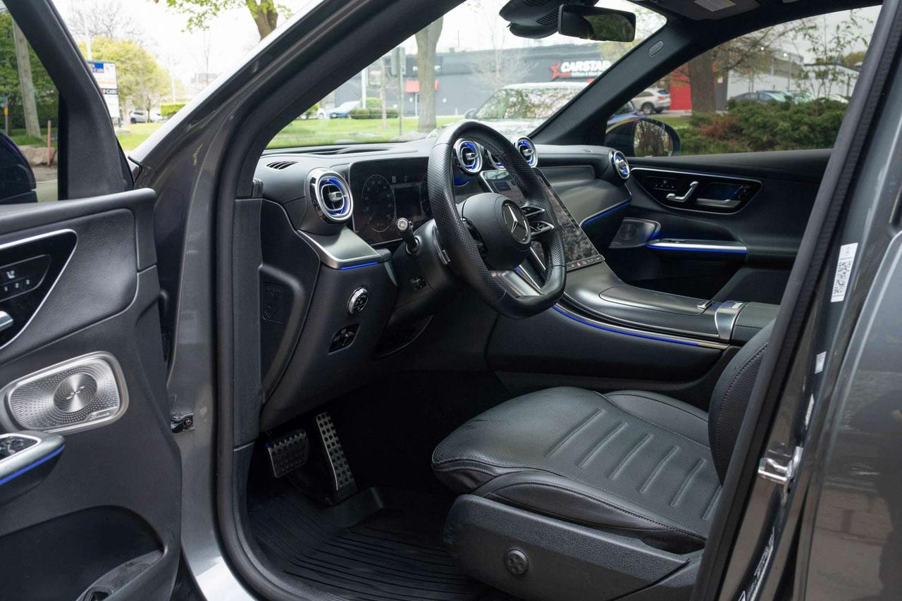 2023 Mercedes-Benz GLC GLC300 4MATIC Photo