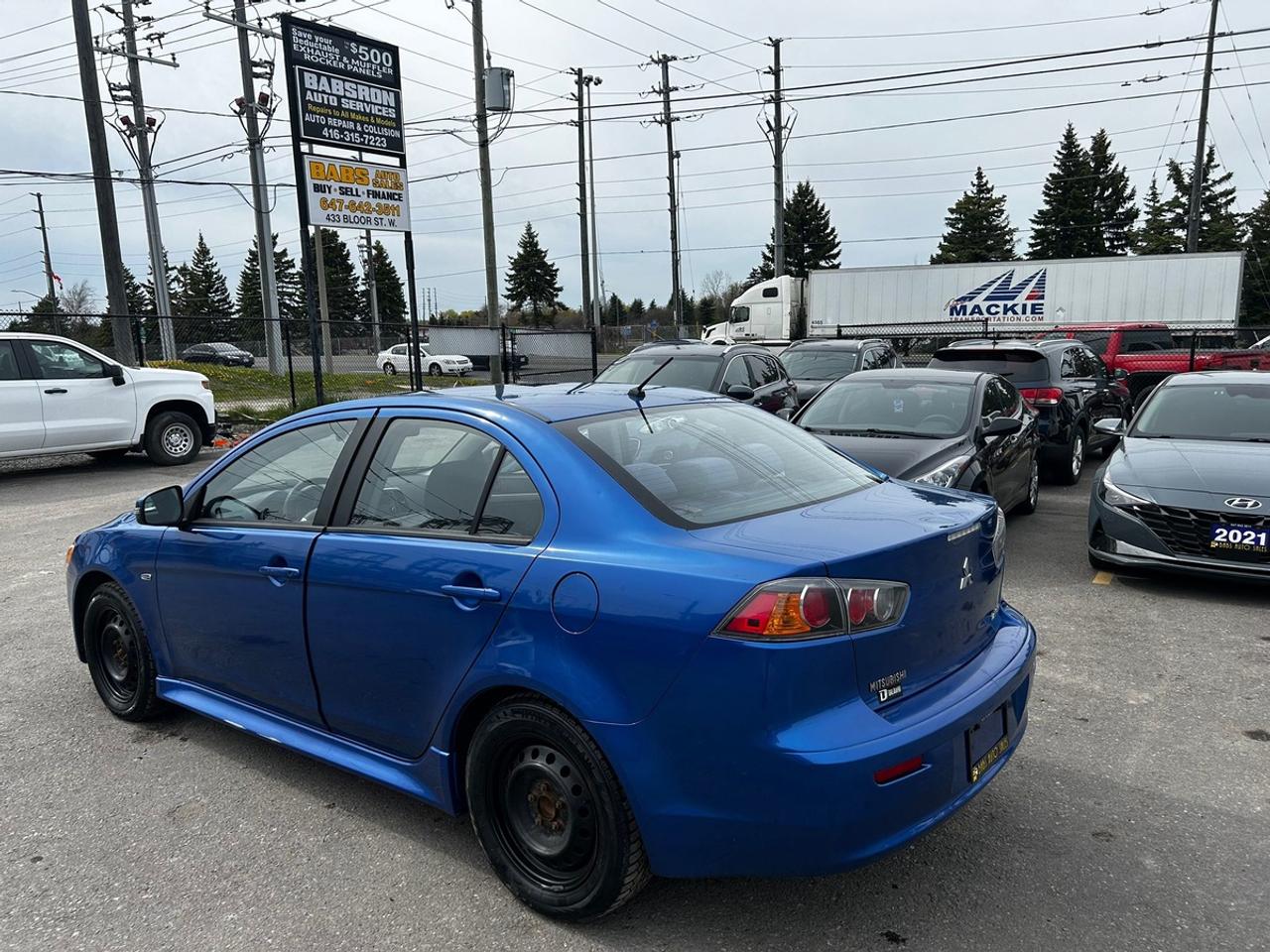 2015 Mitsubishi Lancer ES Photo