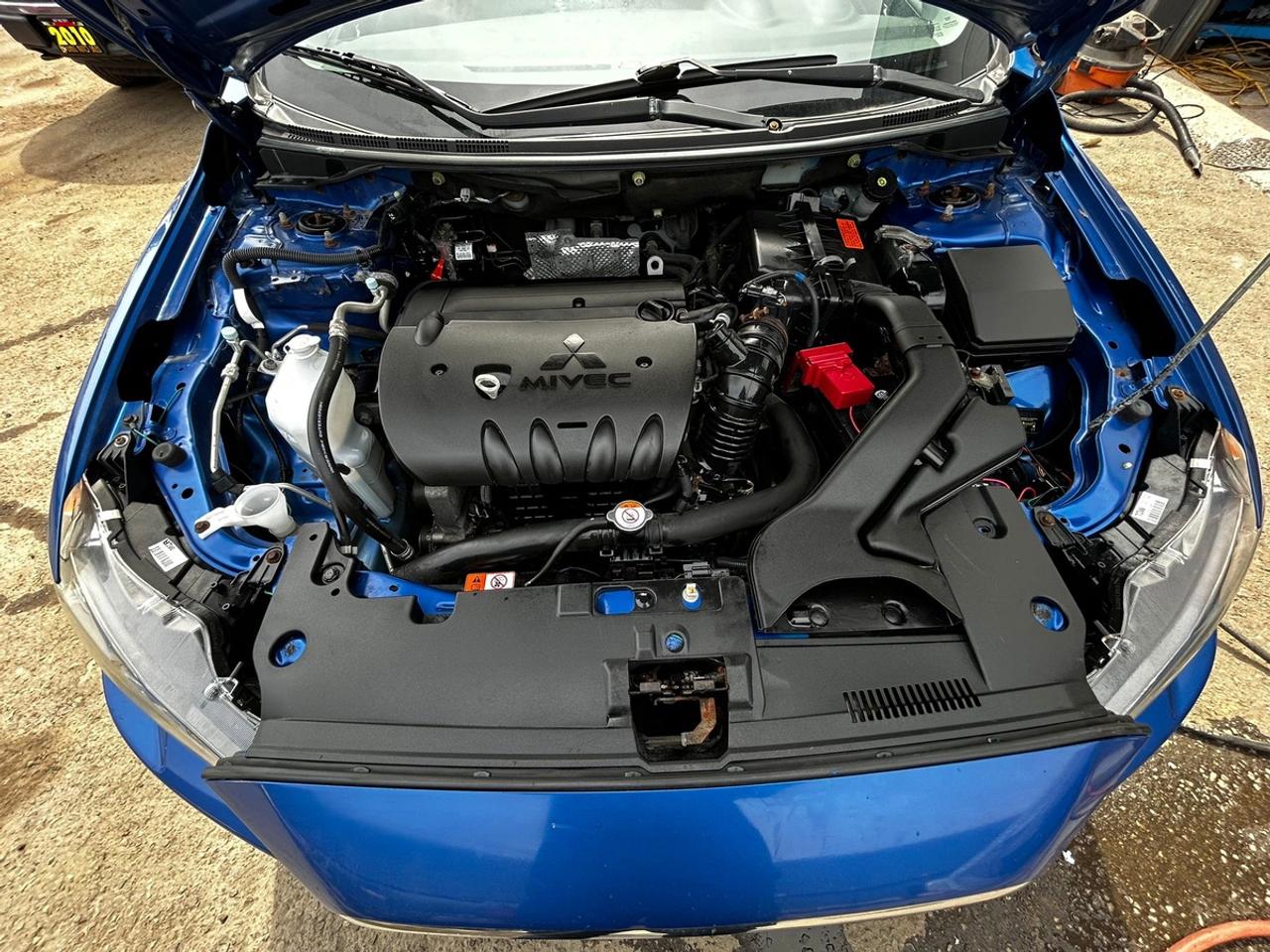 2015 Mitsubishi Lancer ES Photo