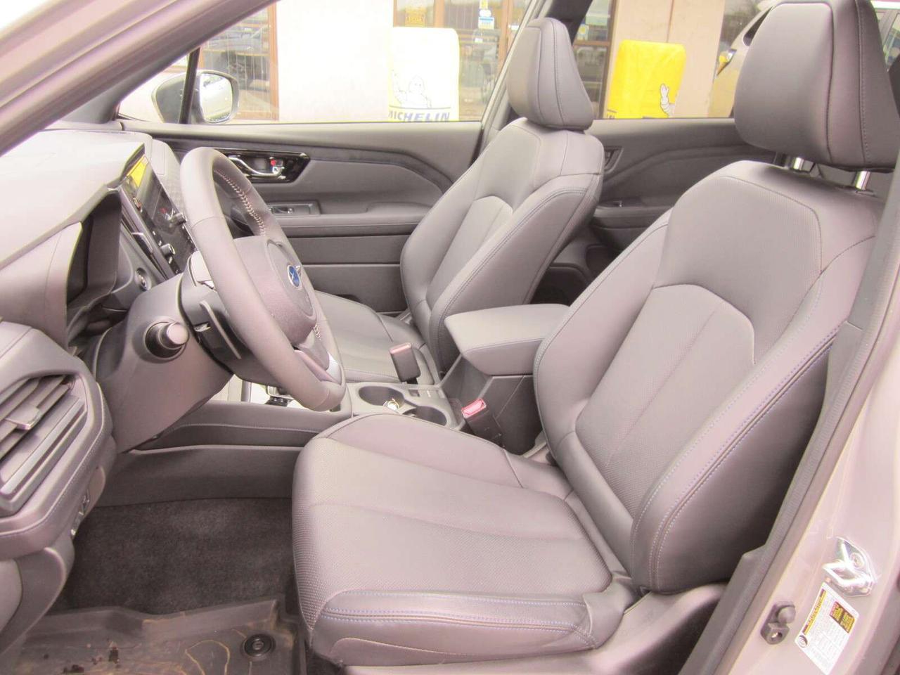 2026 Subaru Forester Limited NO ACCIDENTS! I PRICE ONLY! NO SAFETY FEES Photo