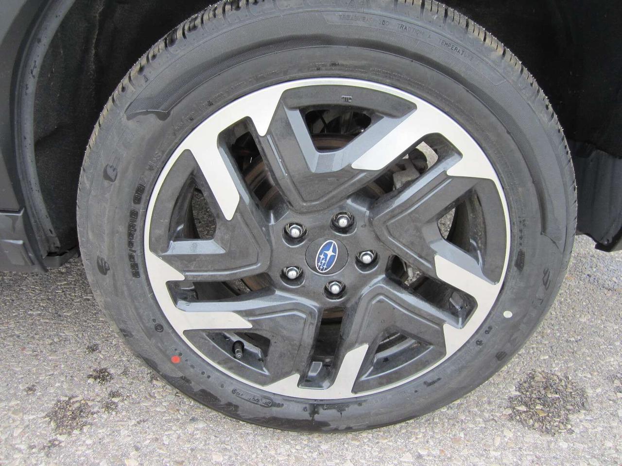 2026 Subaru Forester Limited NO ACCIDENTS! I PRICE ONLY! NO SAFETY FEES Photo