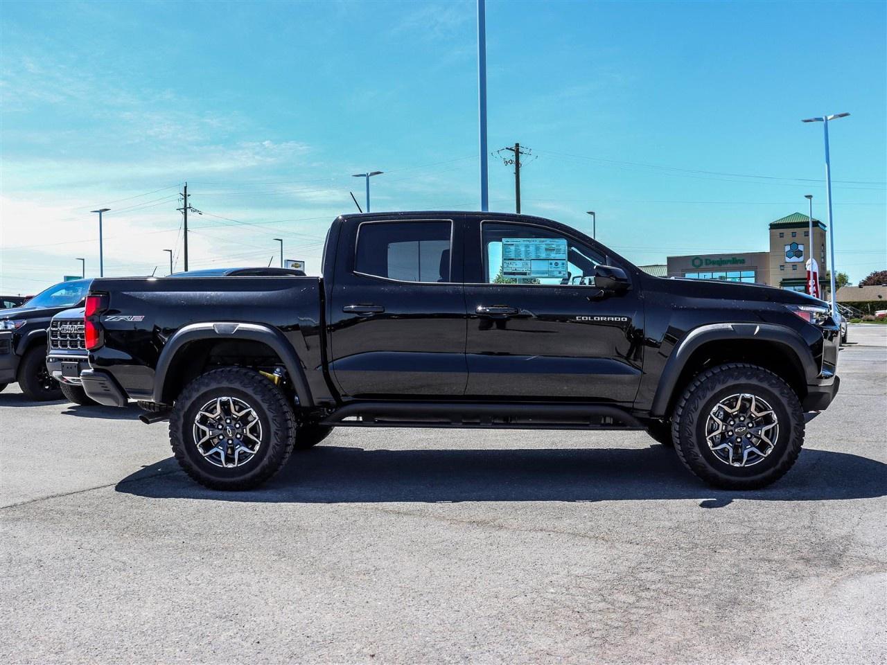 2026 Chevrolet Colorado Crew Cab Short Box 4-Wheel Drive ZR2 Photo