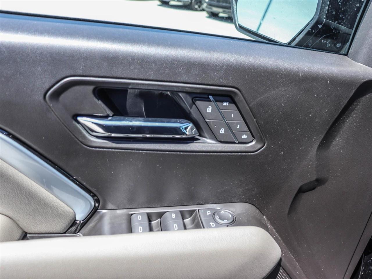 2026 Chevrolet Colorado Crew Cab Short Box 4-Wheel Drive ZR2 Photo