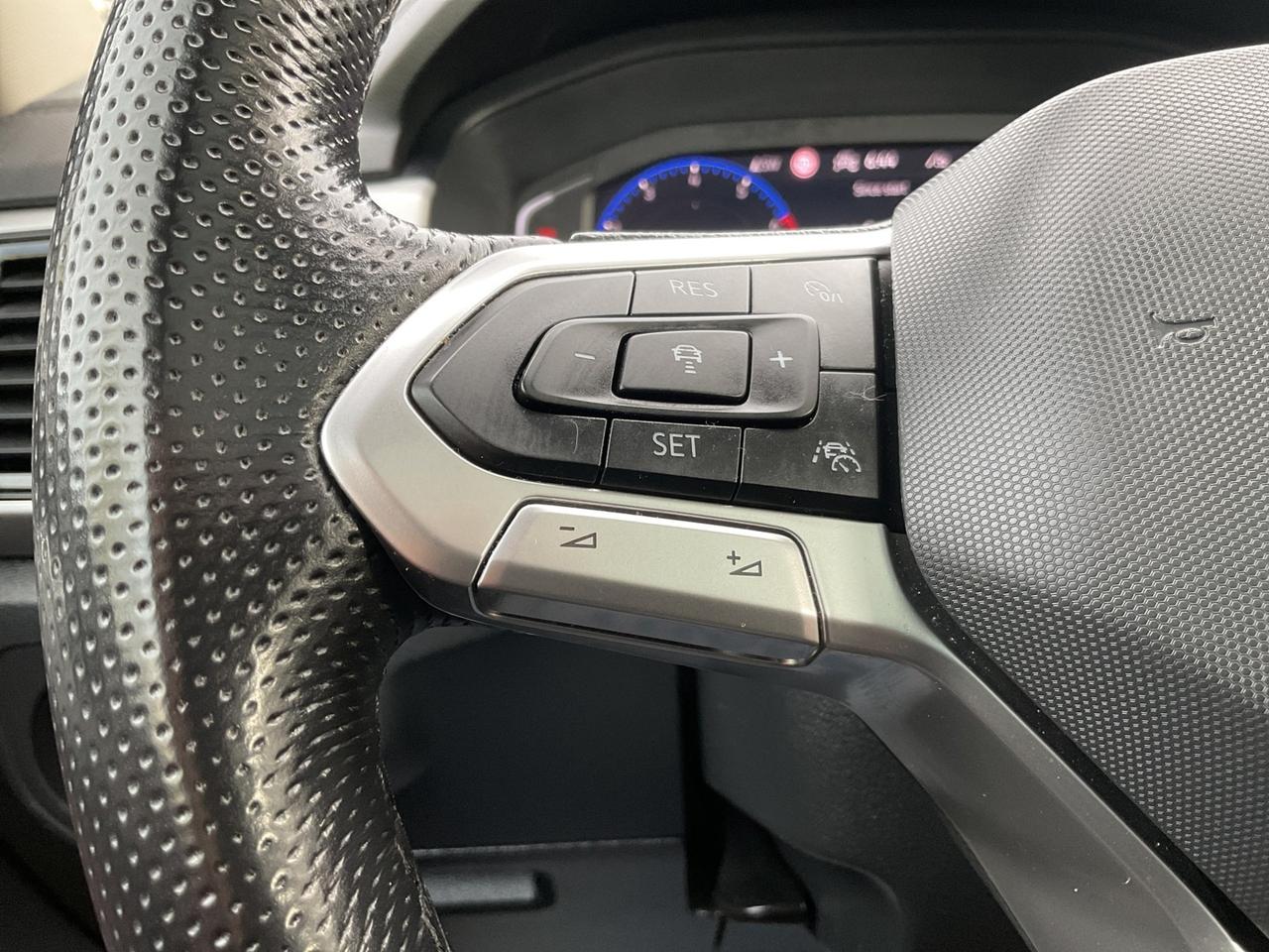 2021 Volkswagen Atlas V6 Exceline R-Line 4MOTION - LTHR! NAV! 360 CAM! 7 Photo
