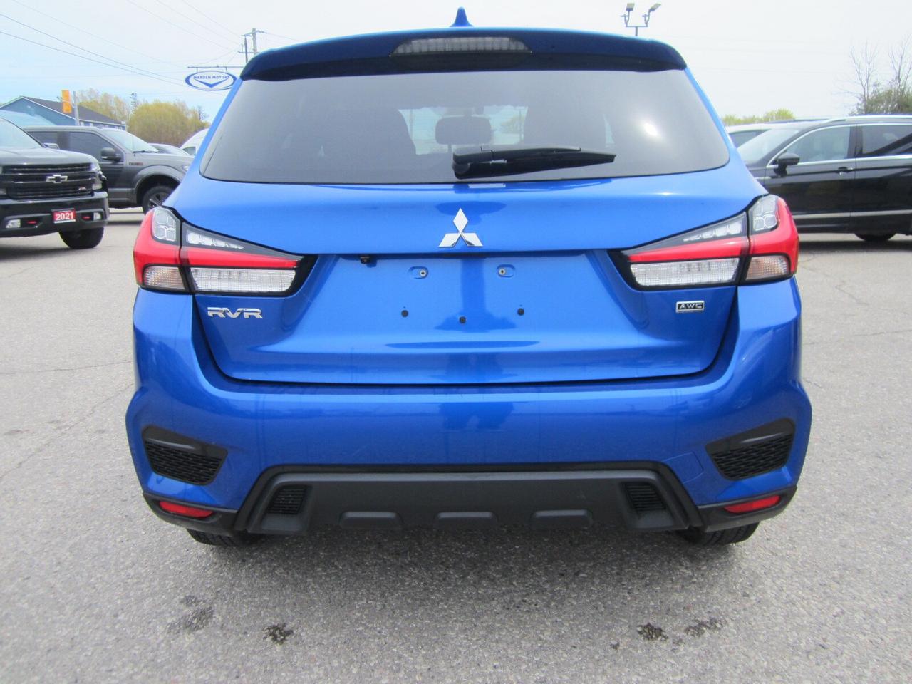 2024 Mitsubishi RVR SE AWC ONE OWNER RENTAL NO ACCIDENTS Photo